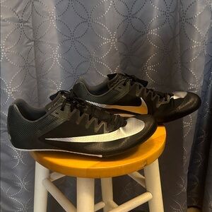 Nike Men's Black and Silver Athletic Shoes Zoom Rival Sprint